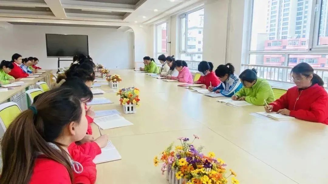 靖远幼儿园教师教学技能大赛,忻城幼儿园教师技能赛