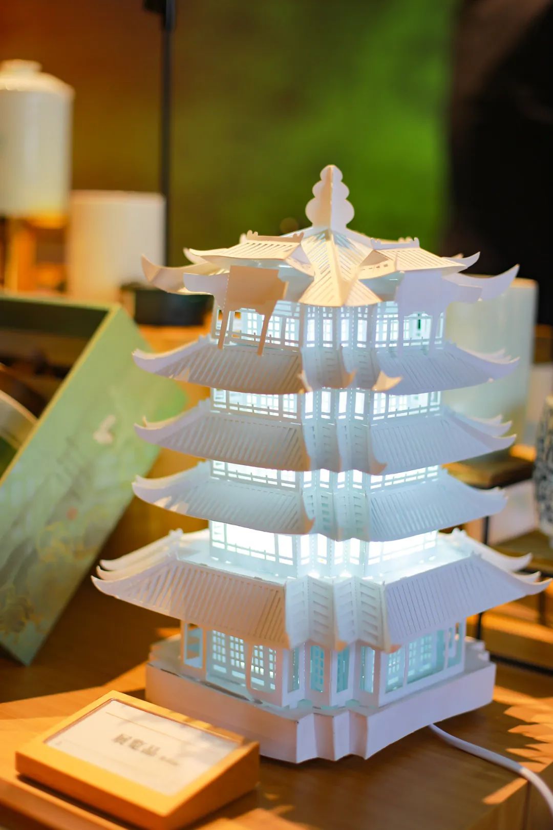 武汉黄鹤楼文创推荐,黄鹤楼文创产品现状分析