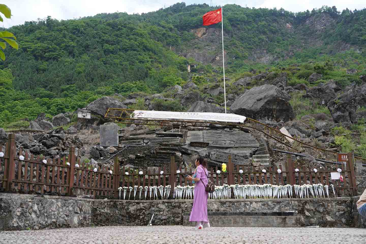 512地震北川打开生命通道,纪念北川地震十周年