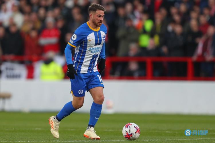 麦卡利斯特后腰集锦,麦卡利斯特下半场闪电破门