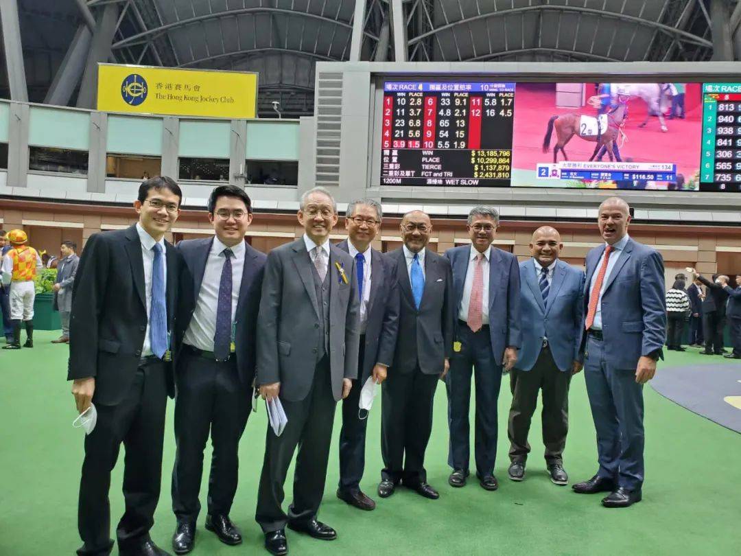 合法的赛马——专访前香港马会主席周永健