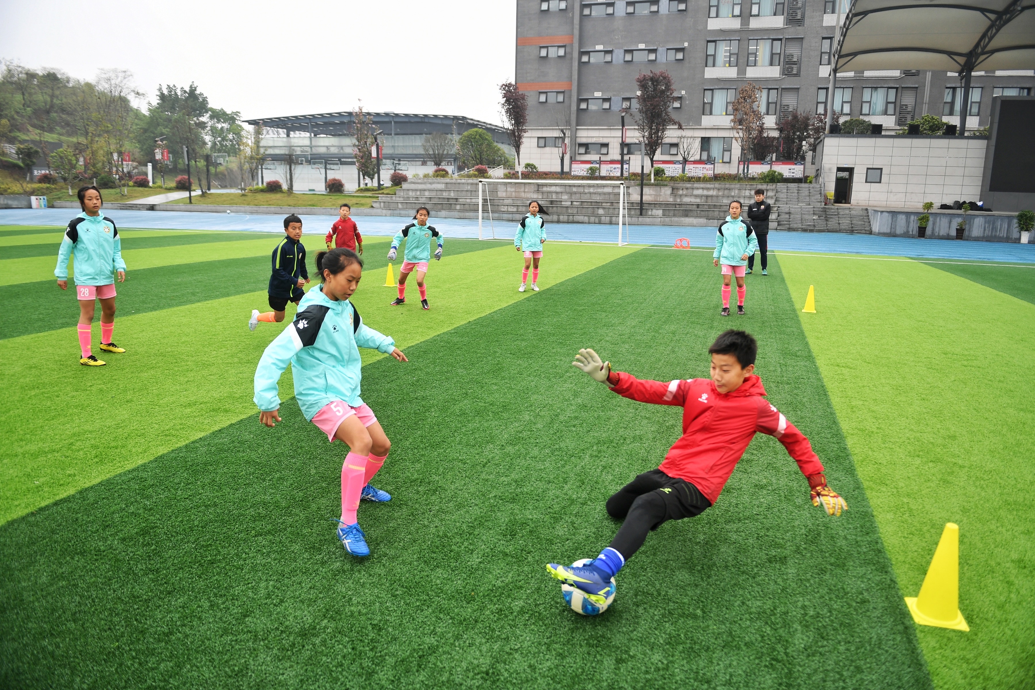 足球小将大凉山,大凉山的足球小将