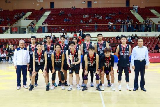 上海财经大学SUFESPORTS篮球联赛总决赛举行