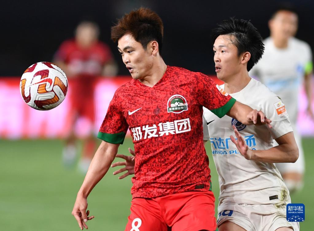 中超河南队胜上海海港,中超河南队赢了谁