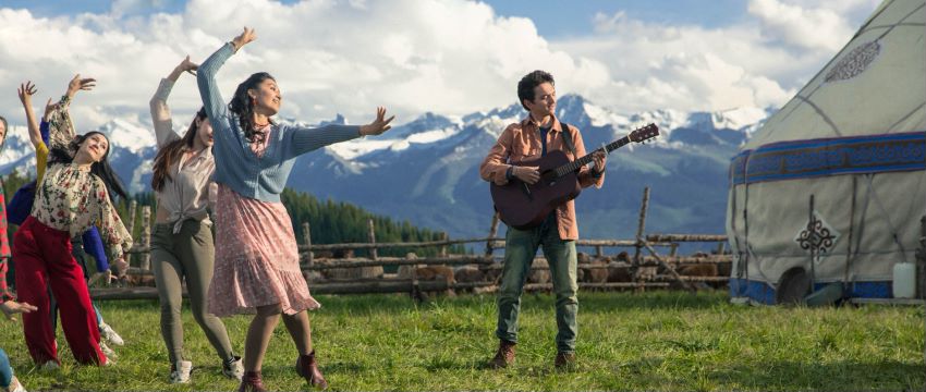 每个故事背后都很感人,每个故事都是很真实的