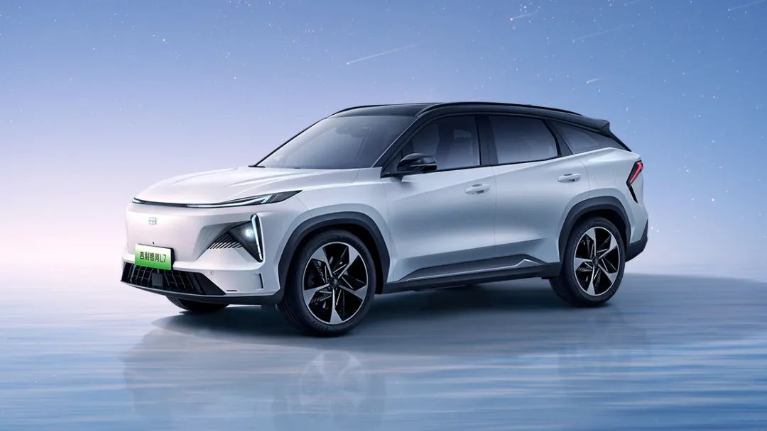 吉利银河l7全新suv沉浸式体验,吉利银河l7丐版增程版深度测评