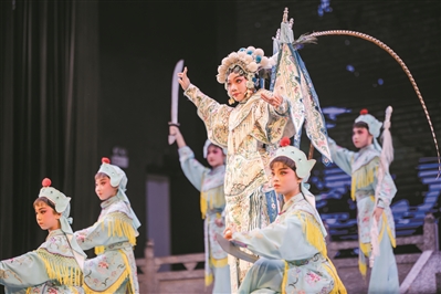 领悟中华传统,领悟千年古城历史变迁