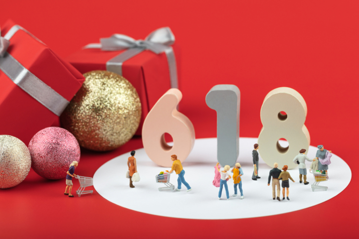 潮声丨史上最卷“618”，能否将消费热情“卷”起来