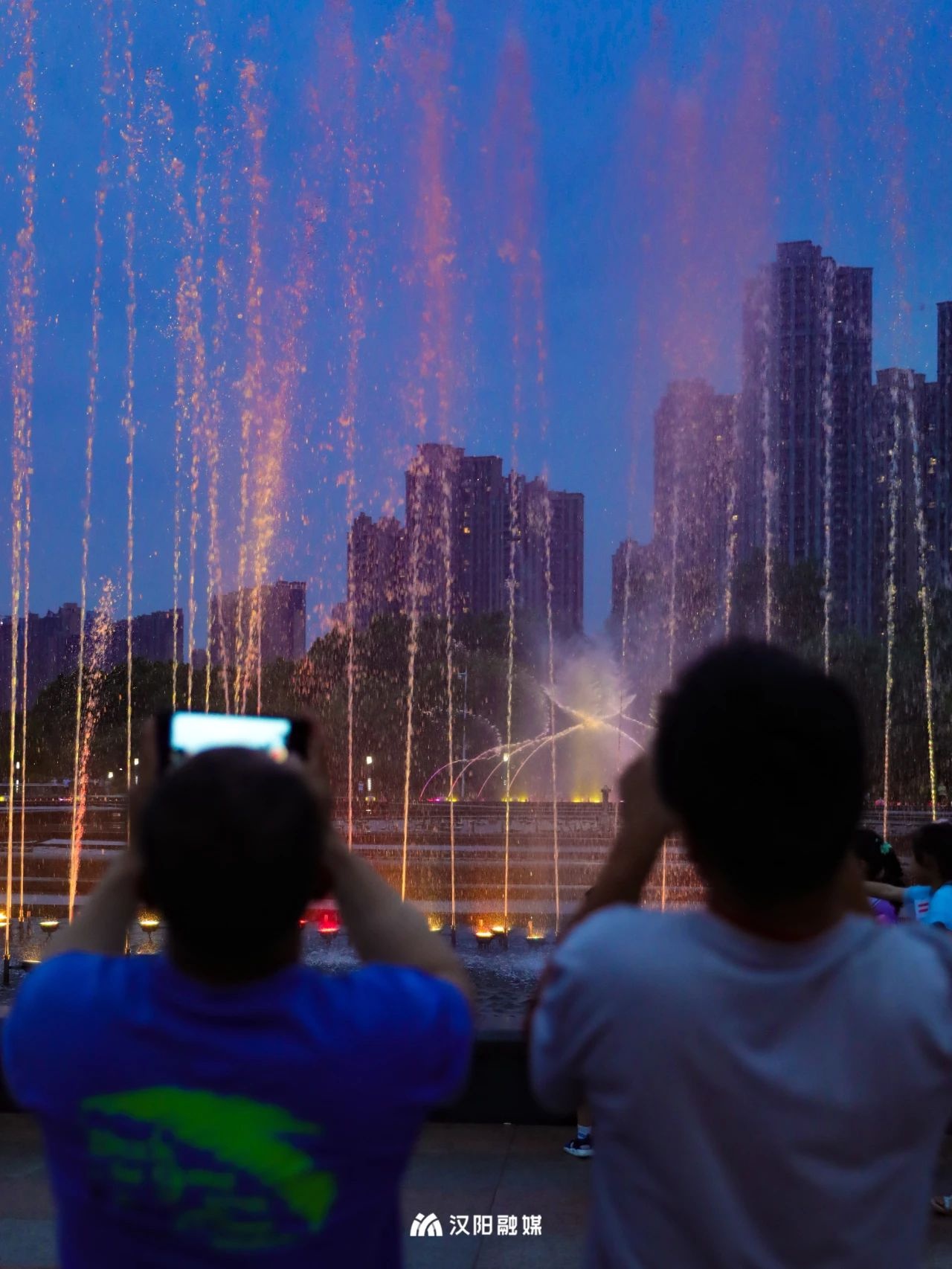 武汉音乐喷泉在哪里,武汉最大喷泉在哪里