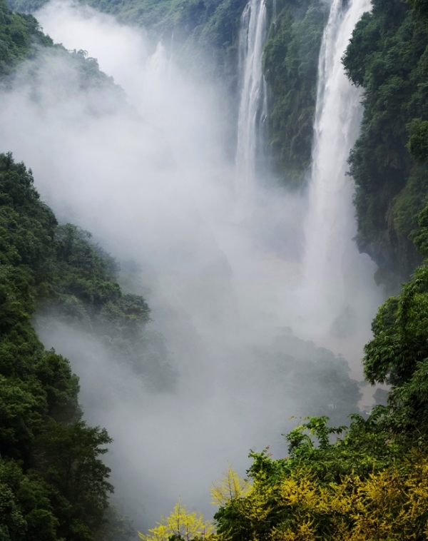 爱了北纬25度的慢生活醉了3万负氧离子的深呼吸