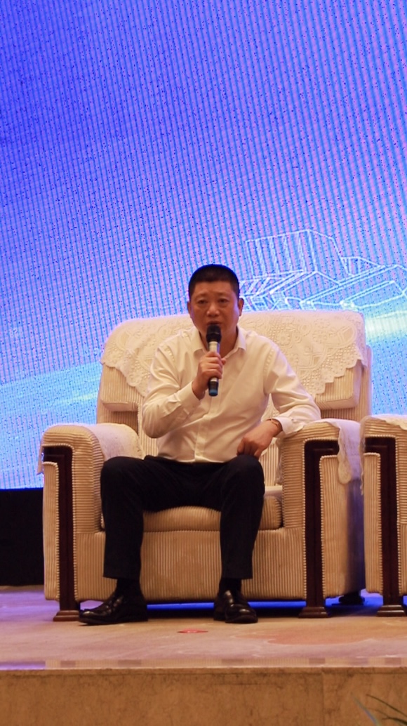 企业家父（母）子谈传承：从“乡情教育”到“家国情怀”，企业传承不能断了文化根脉