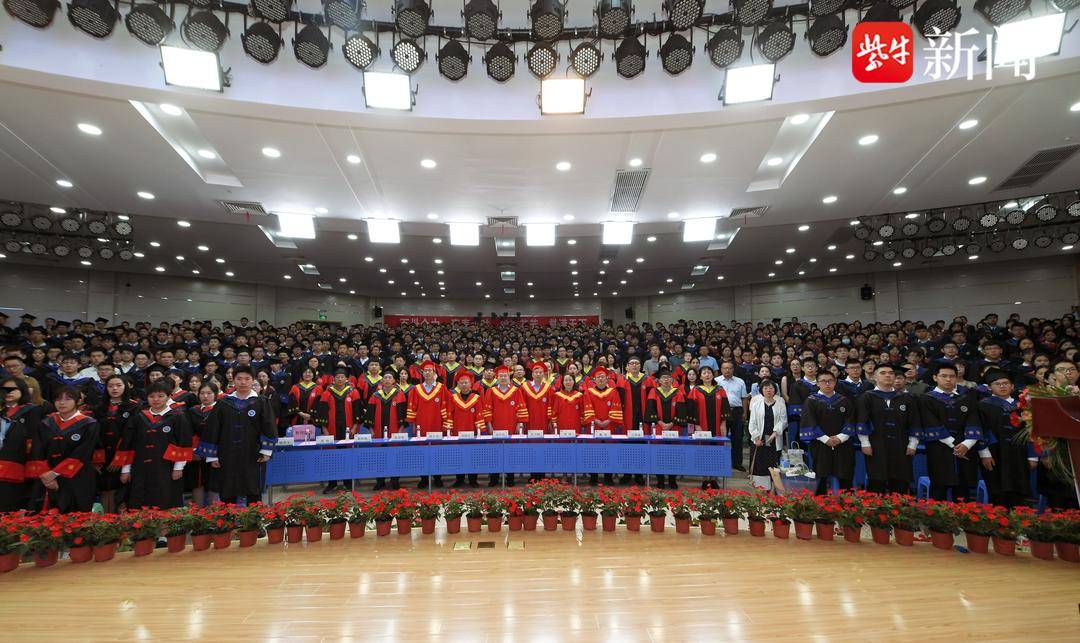 南京金陵中学2018毕业,南京市江宁区麒麟门中学毕业典礼