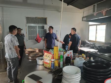 光山县：用好“网格化+微信群”筑牢安全防线