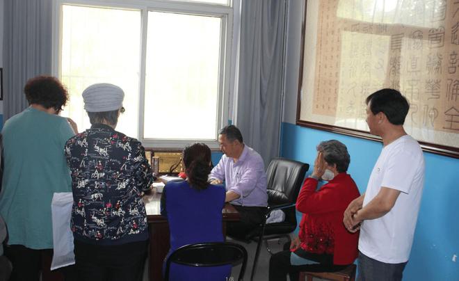 展中医人风采：访儒中大医，医中大儒昝圣旭