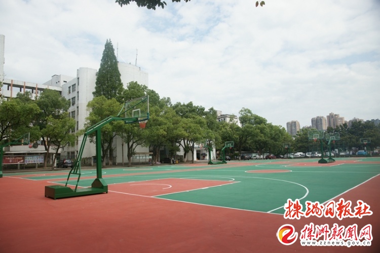 深度分析职业教育的前景和现状,职业教育前途广阔大有可为演讲稿