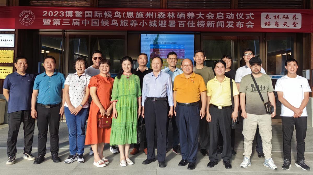 2022年中国候鸟式养老夏季栖息地,中国十大避暑旅居城市