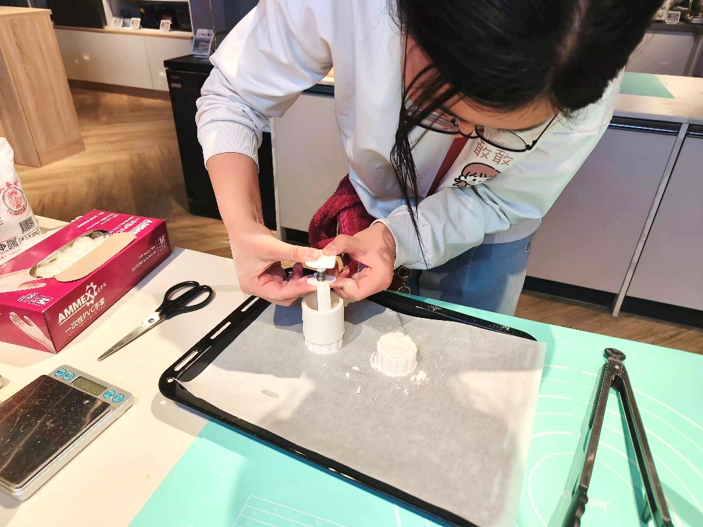 免费衣物养护、节气美食课堂，京东五星电器12.12体验感“拉满”