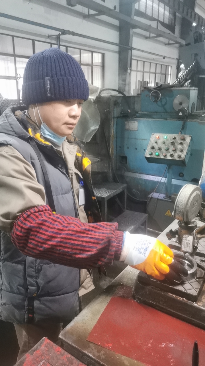 春运面孔让你回家的路更温暖,春运返乡他们用心温暖回家路