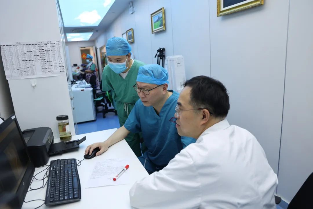 主动脉夹层血管腔内修复术,动脉夹层修复术