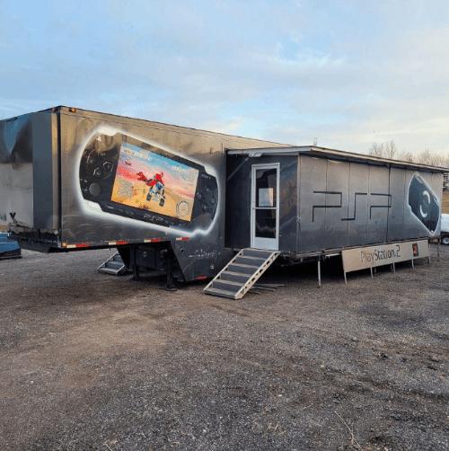 在车里玩psp,在车上玩ps5合理吗