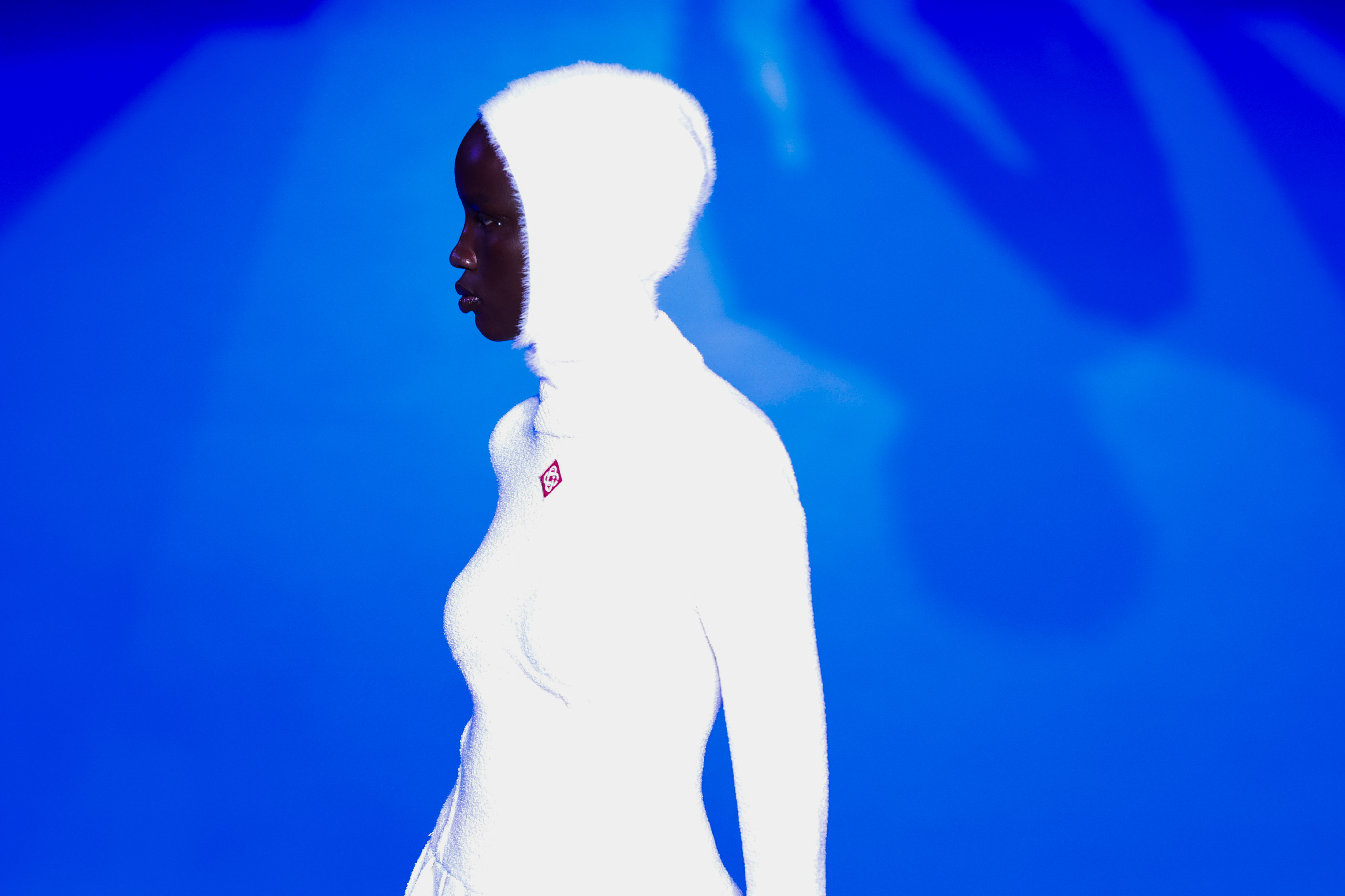 海外时装周2023米兰,巴黎时装周外国人