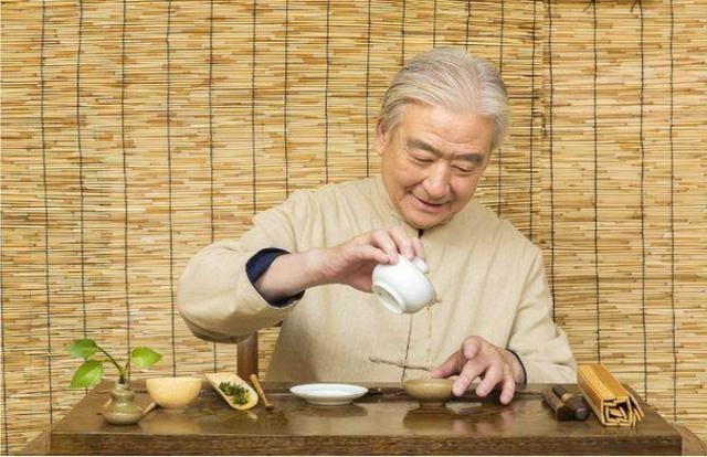 科治好:春季养生丨老年人春季养生“六要治”