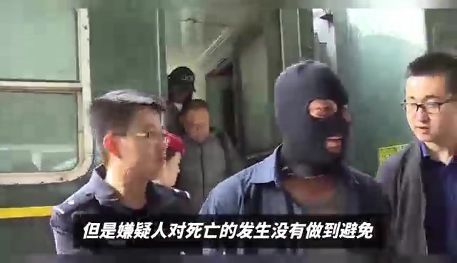 谁给安检员这样的巨胆？广铁安检作用在哪？18公分刀具上车要人命